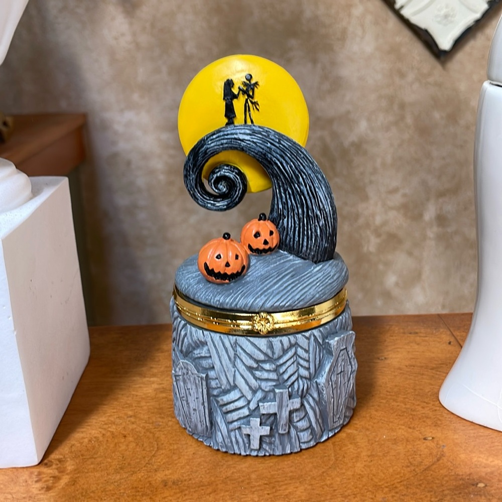 Disney The Nightmare Before Christmas Jack and Sally Hinged Lid Jewelry Box
